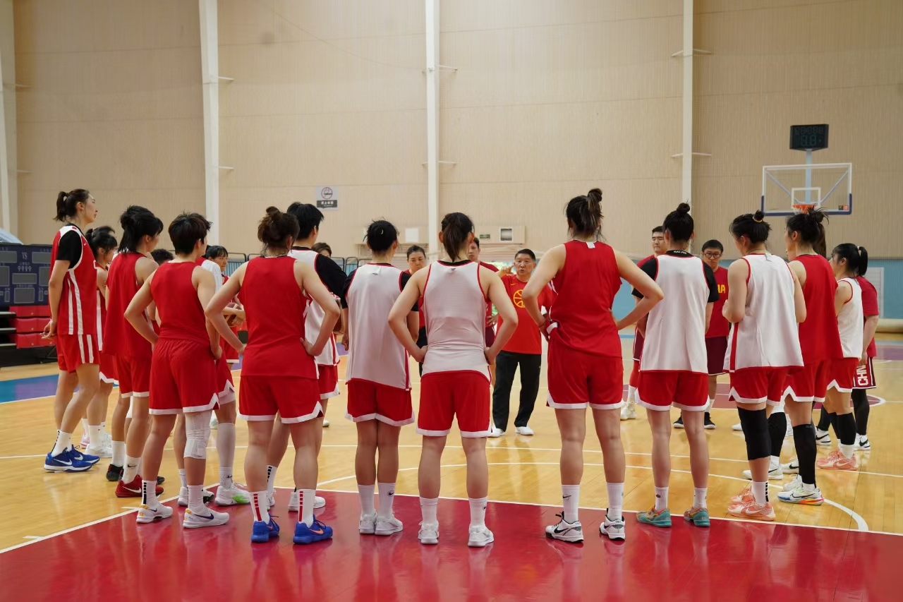 宫鲁鸣为女篮亚洲杯练兵两大问题急需解决(女篮亚洲杯有哪些国家)