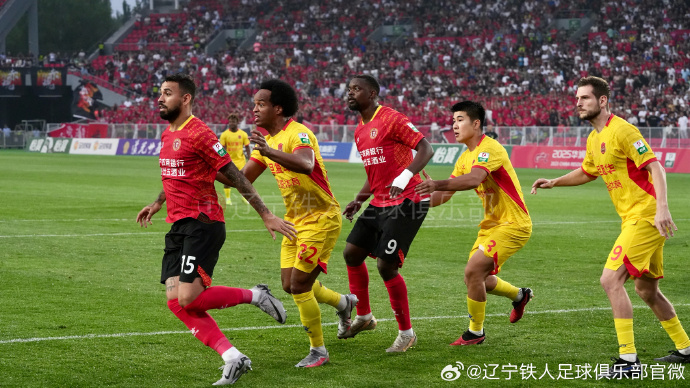 九游体育-从1-0至4-3！中甲二强“双双绝杀”对手，辽宁队高兴的太早了(大连女足王双被开除的背景和经历)