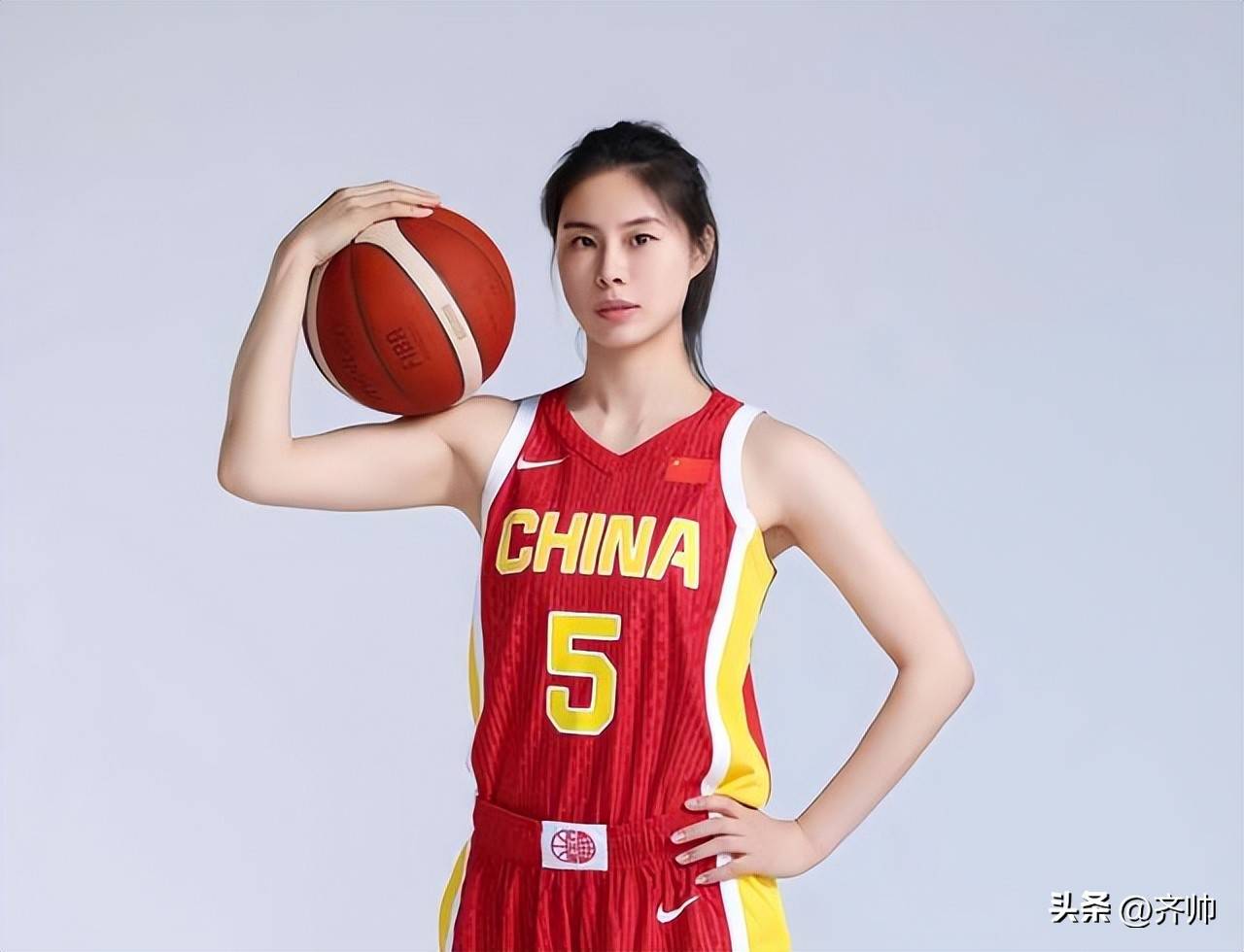 亚洲杯-王思雨19+7+7中国女篮擒韩国摘铜(u17美国女篮)